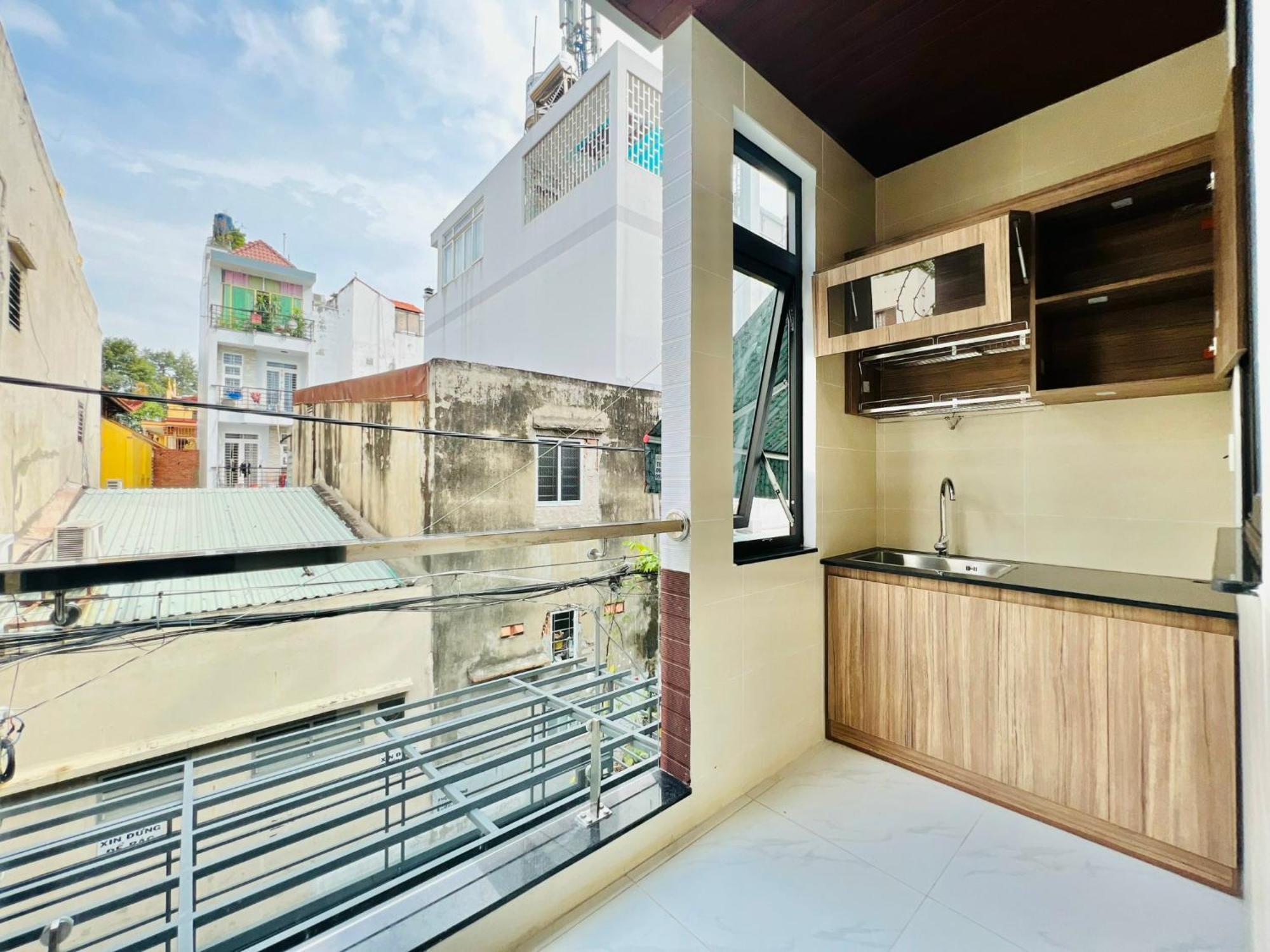 Dream House Apartment